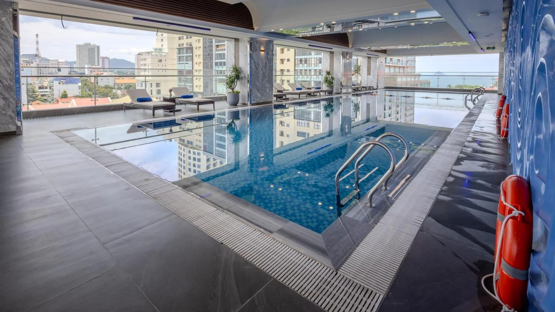 Annova Nha Trang Hotel